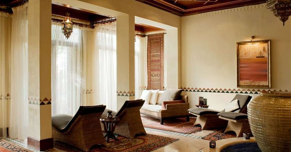 Een foto van het interieur van Al Maha Resort