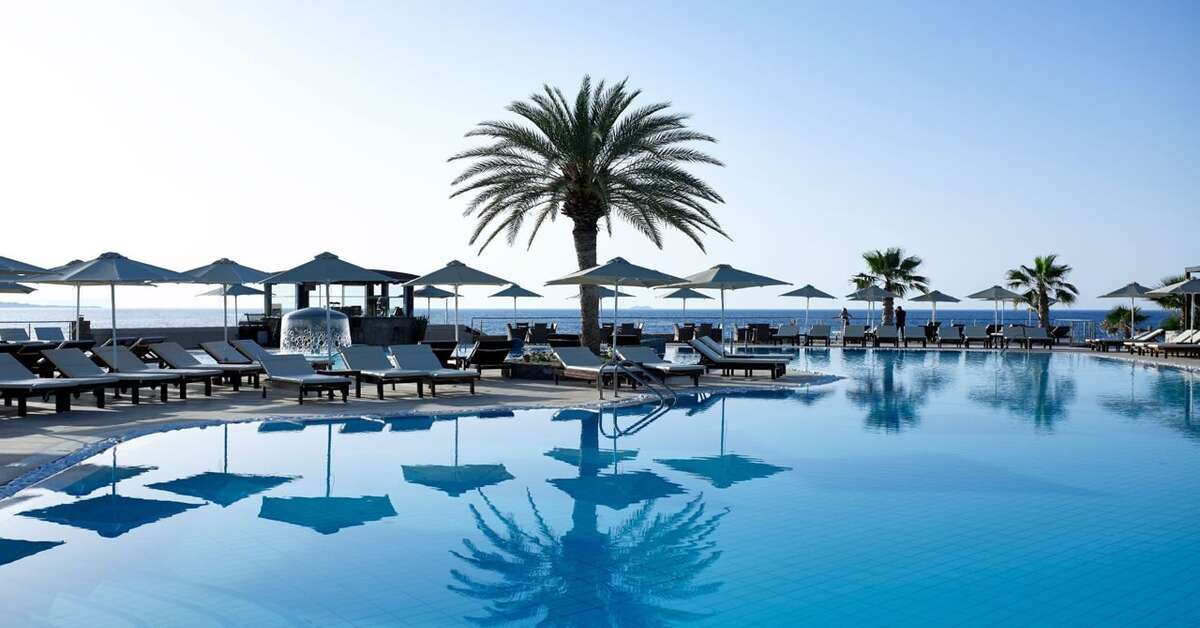 Een foto van het zwembad bij Ikaros Beach Luxury Resort & Spa