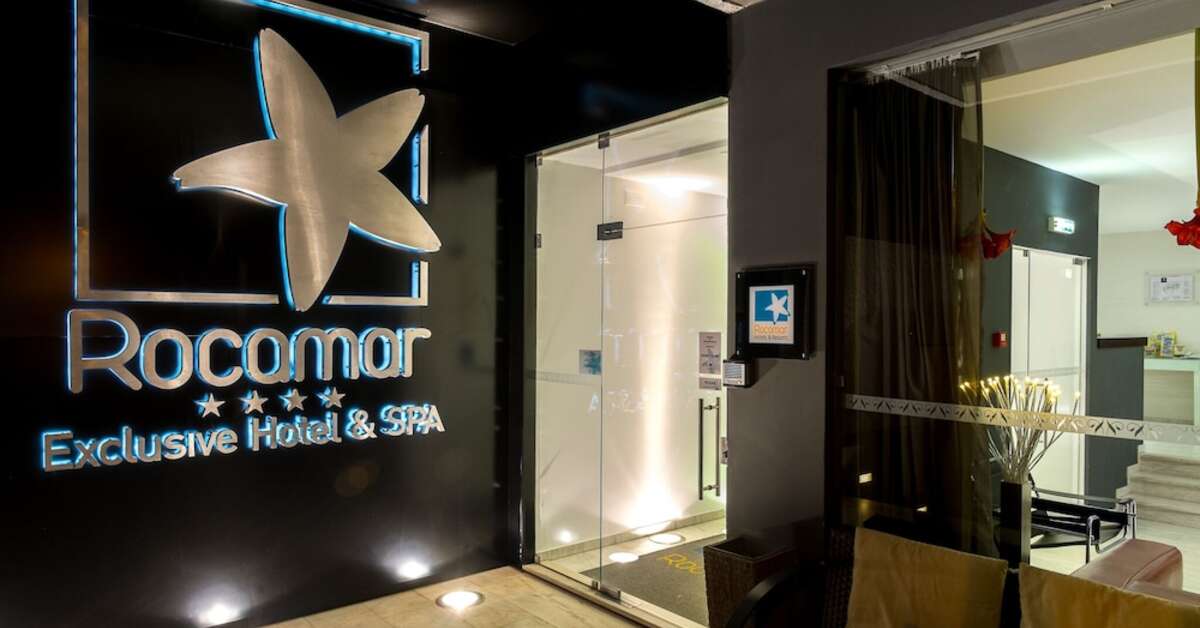 Een foto van de buitenkant van Rocamar Exclusive Hotel & Spa