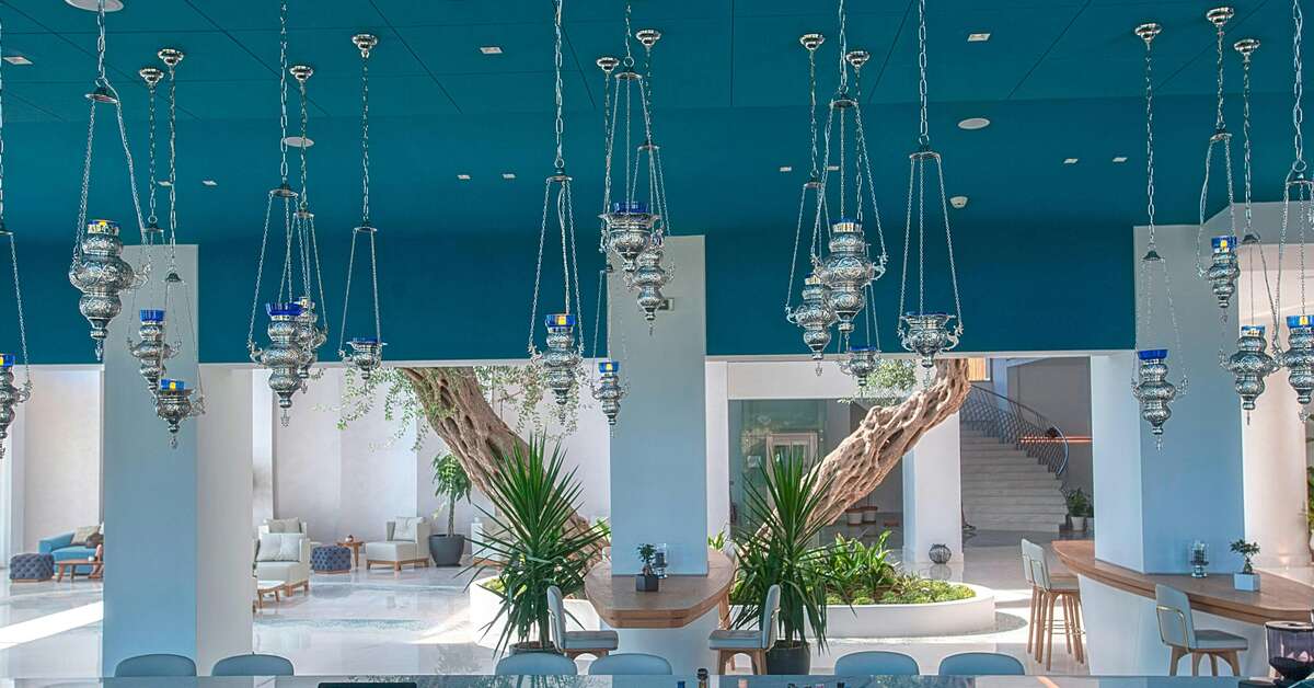 Een foto van het interieur van Domes Miramare