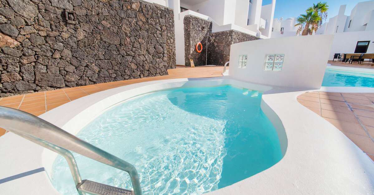 Ein Foto vom Pool im Hotel Tabaiba Center