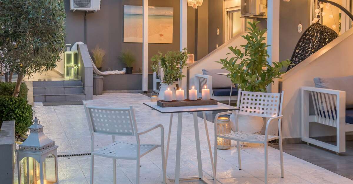 Een foto van het terras bij Aqua Mare Hotel