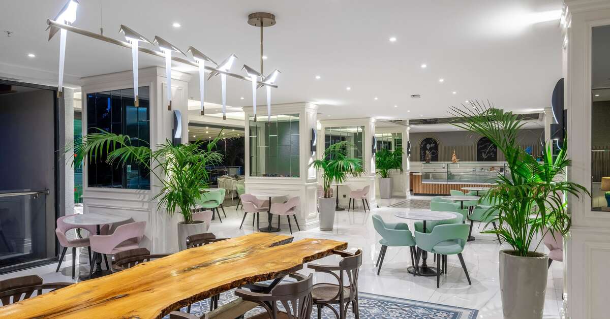 Een foto van het interieur van Long Beach Alanya