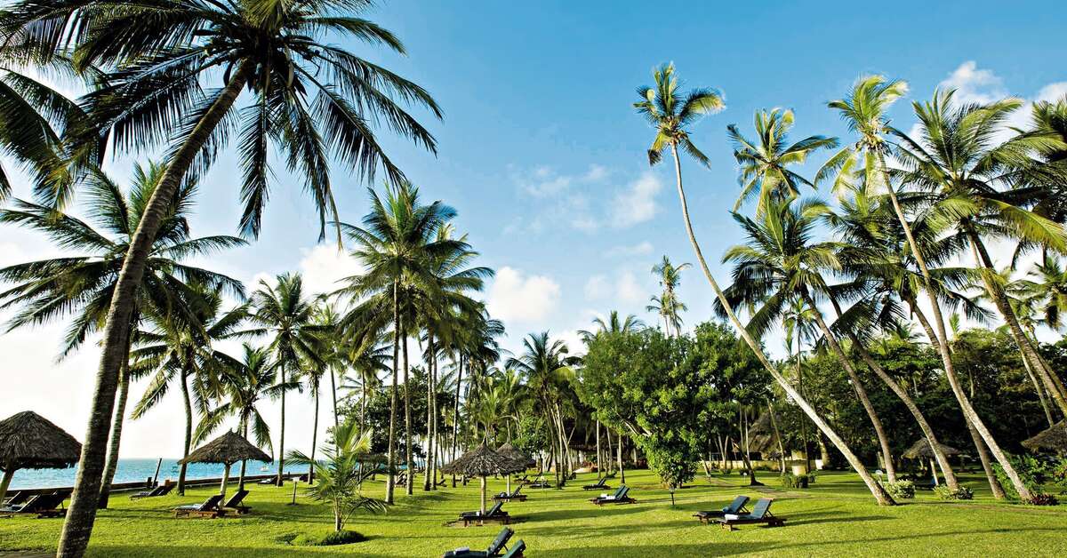 Een foto van de buitenkant van Neptune Paradise Beach Resort & Spa