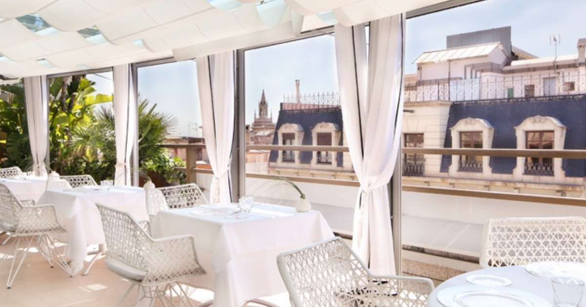 Ein Foto von den Einrichtungen im Claris Hotel & Spa