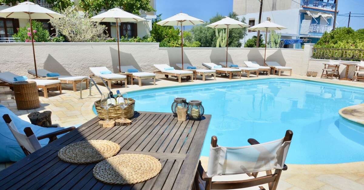 Een foto van het zwembad bij Sunrise Hotel Ireon
