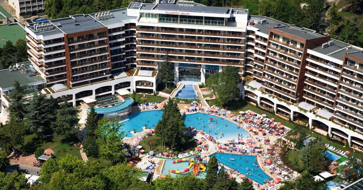 Een foto van een overzicht van Flamingo Grand Hotel & Spa