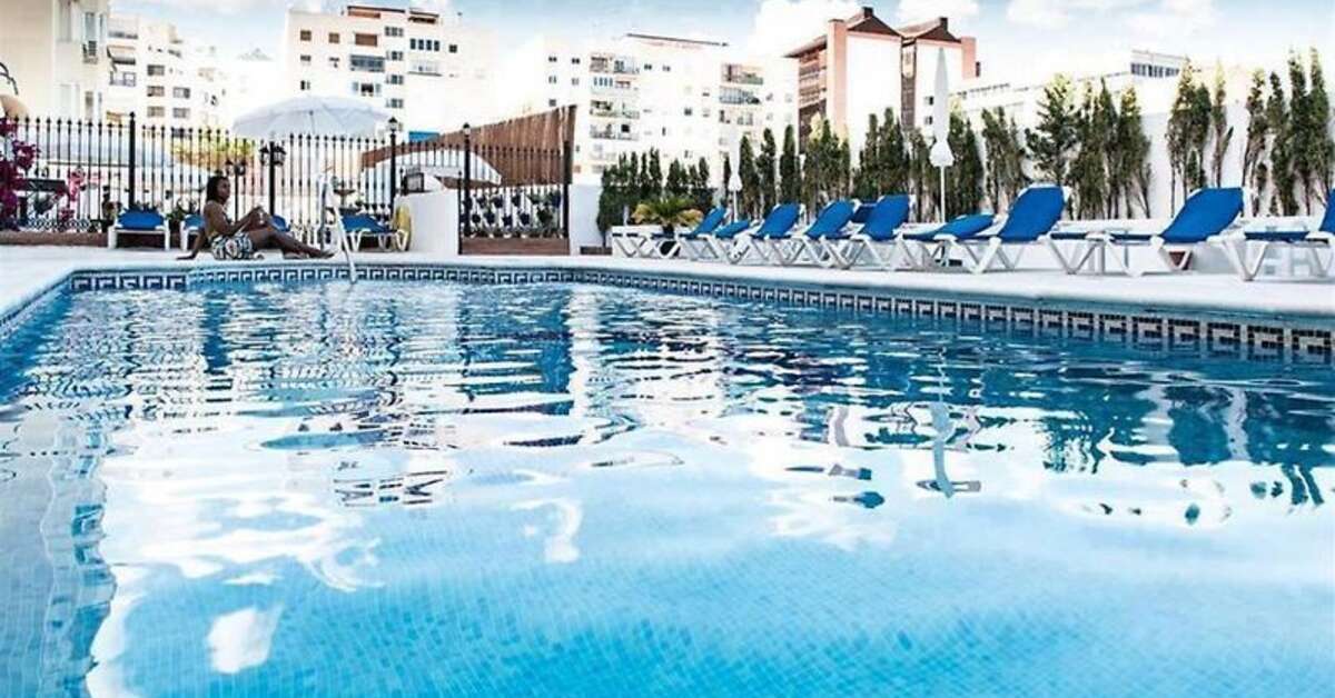 Een foto van El Faro Marbella