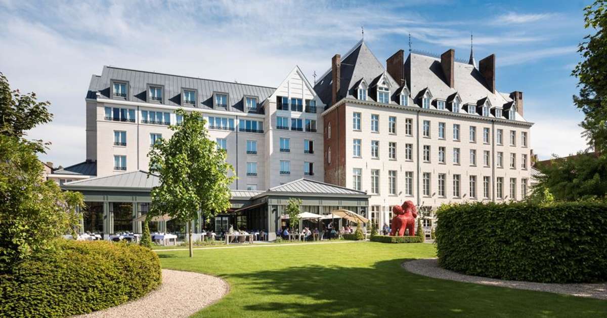 Een foto van Dukes' Palace