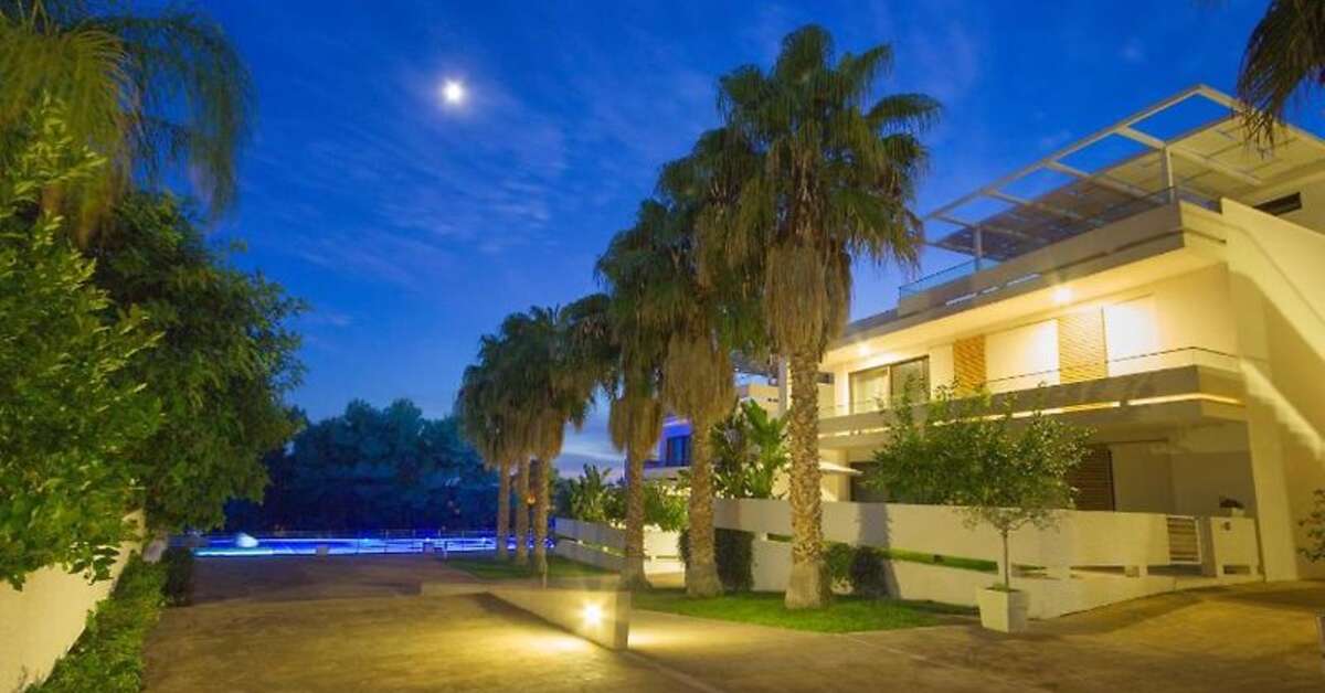 Een foto van de buitenkant van Kamena Residence