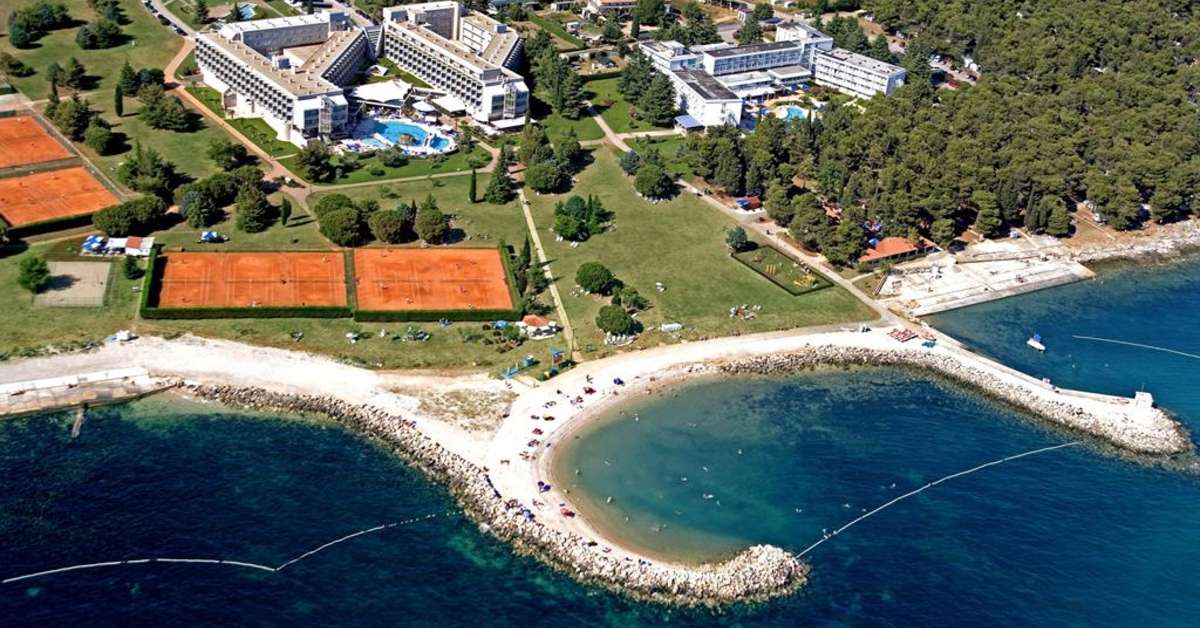 Een foto van de buitenkant van Laguna Maradiso Hotel by Aminess