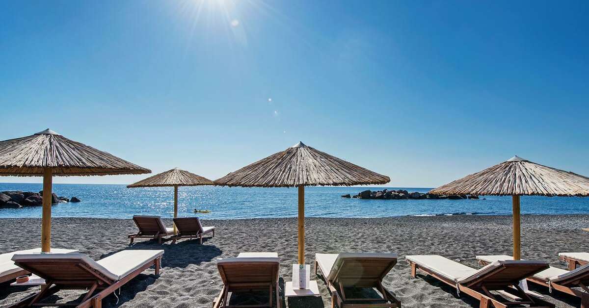 Een foto van het strand bij Appartementen Nissia