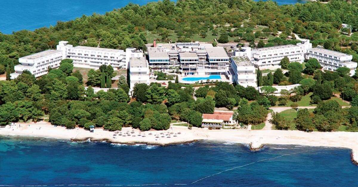 Een foto van de buitenkant van Hotel Delfin Plava Laguna