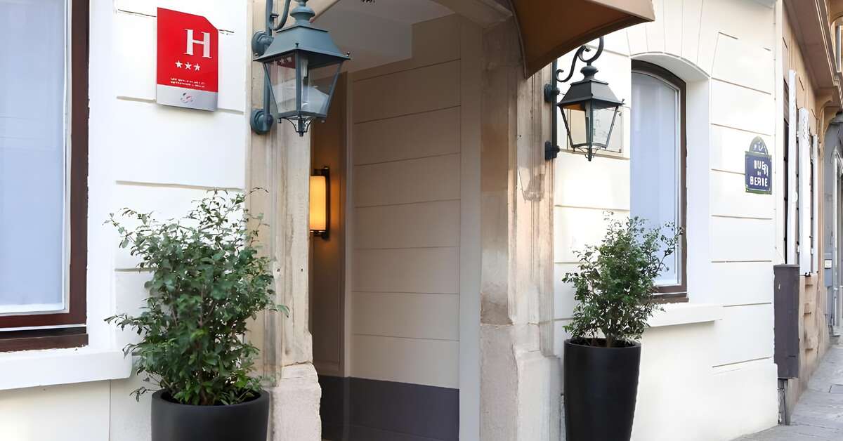 Een foto van de buitenkant van Berne Opéra