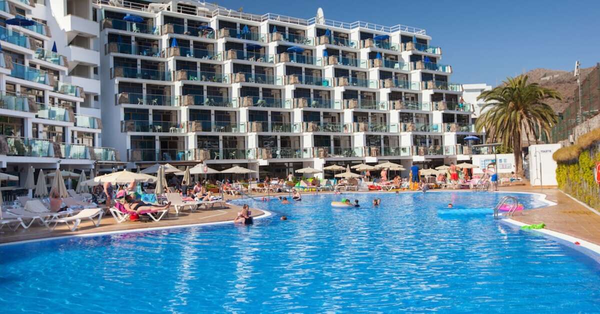 Een foto van het zwembad bij Hotel Revoli