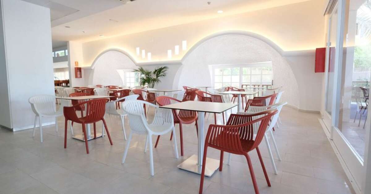 Een foto van de faciliteiten bij azuLine Hotel Bergantin
