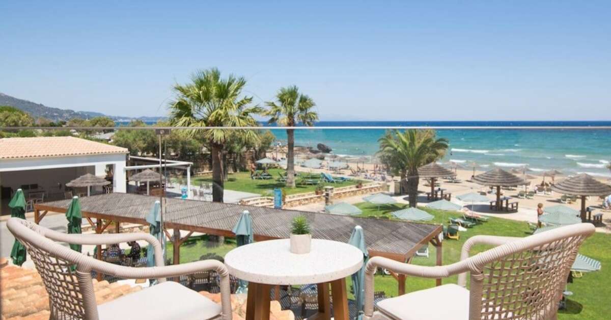 Een foto van Plaka Beach Resort
