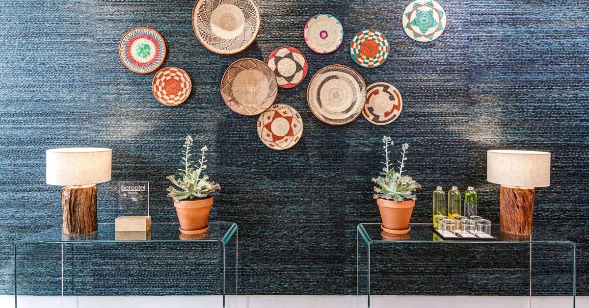 Een foto van het interieur van Sercotel Kalma Sitges