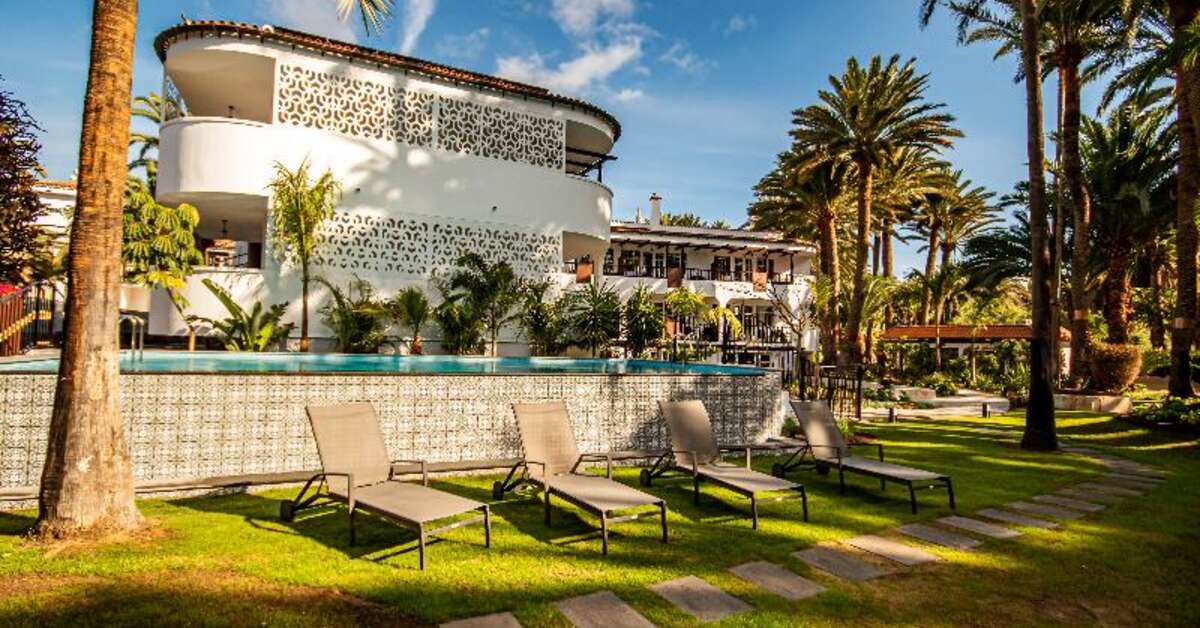 Een foto van het terras bij Appartementen Eden Meloneras