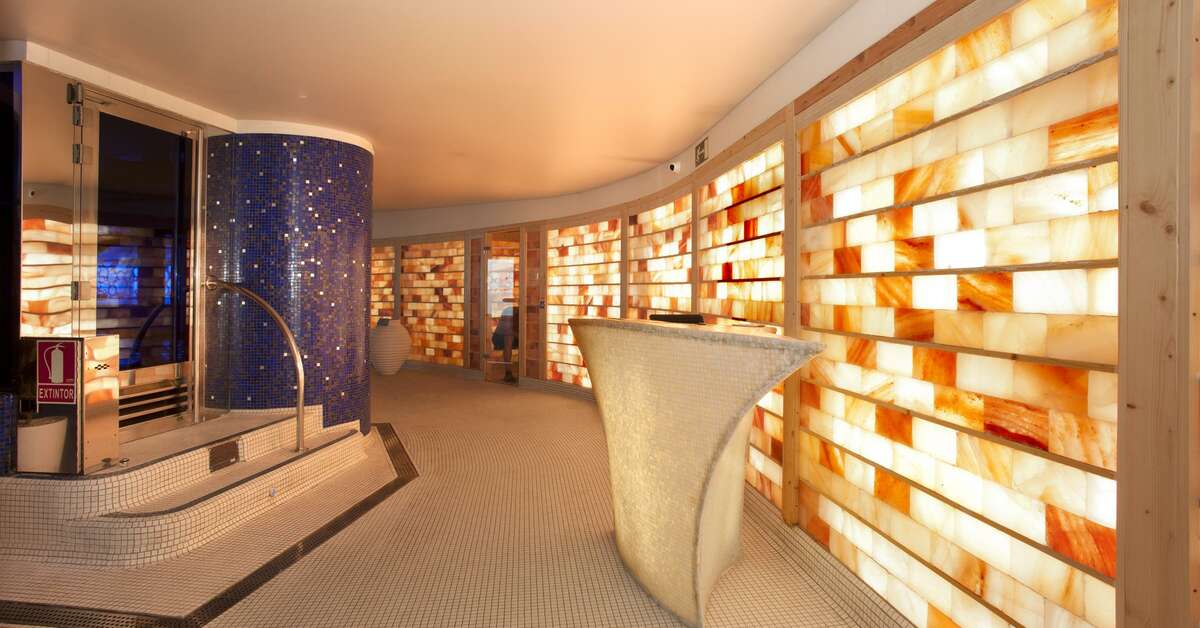 Een foto van de faciliteiten bij Bull Hotel Reina Isabel & Spa
