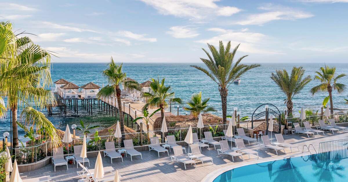 Een foto van het zwembad bij Aria Resort & Spa
