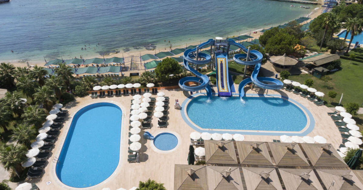 Een foto van het zwembad bij Özkaymak Select Resort Hotel