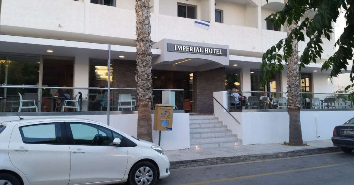 Een foto van de buitenkant van Hotel Imperial