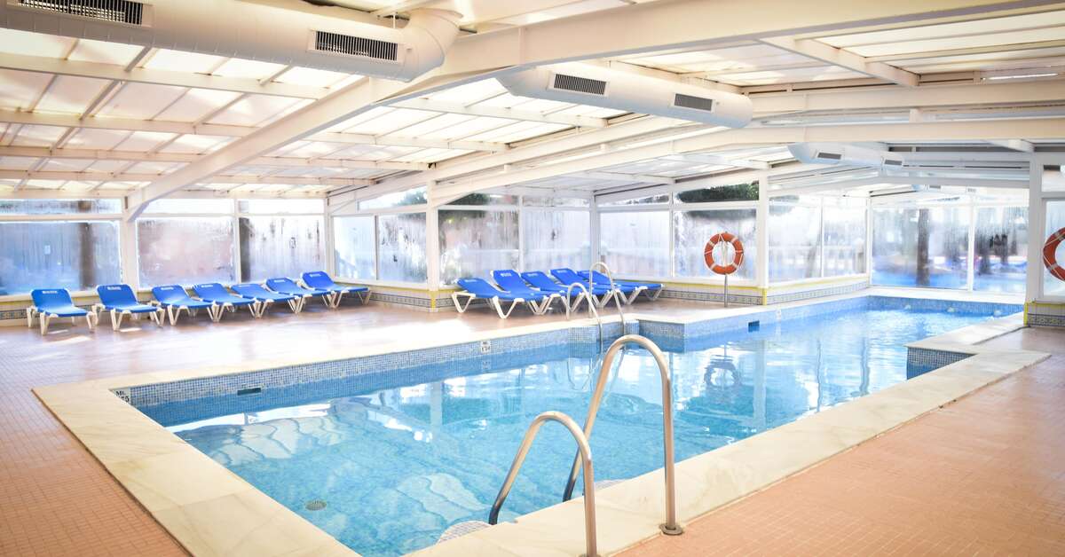 Een foto van het zwembad bij Hotel Playacapricho