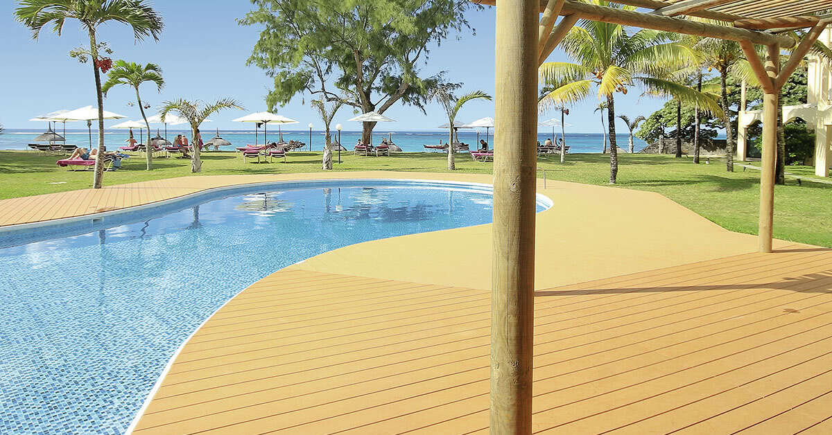 Een foto van het zwembad bij Silver Beach Hotel
