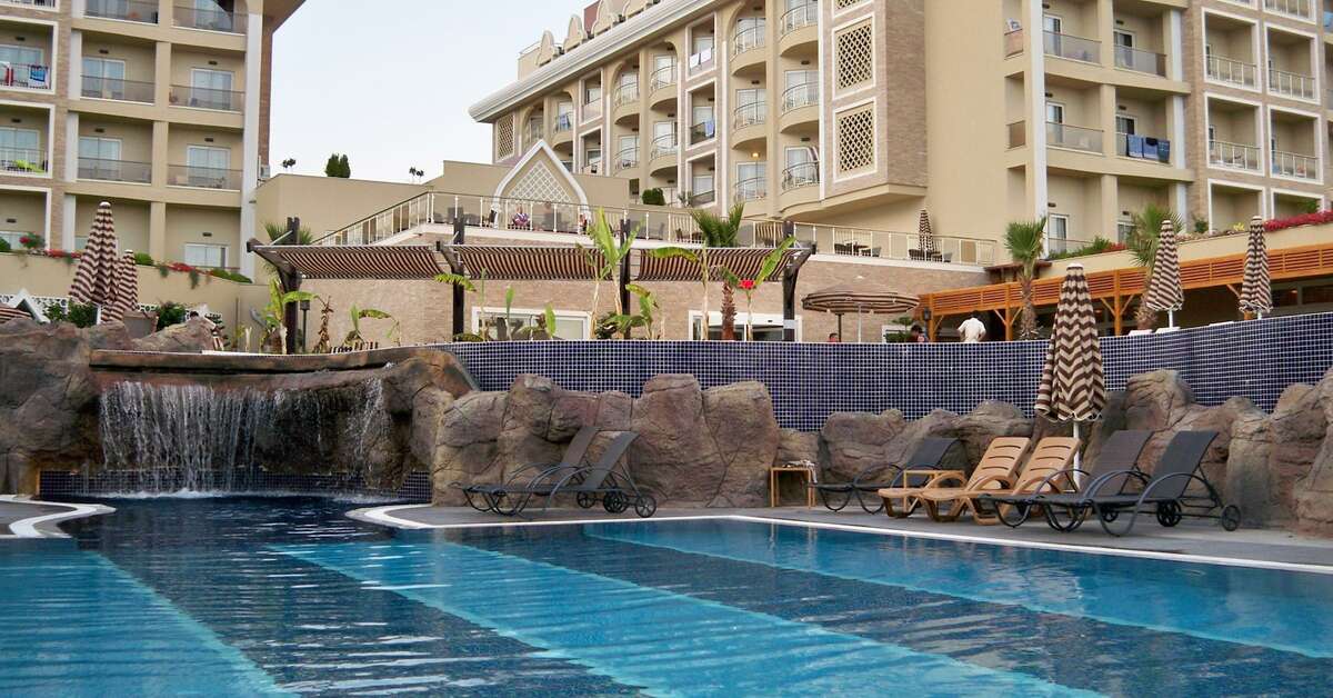Een foto van het zwembad bij Adalya Bliss Hotel Adults Only