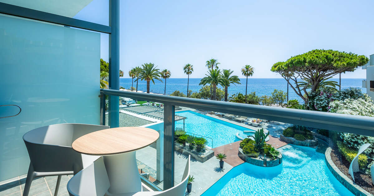 Ein Foto Marins Suites Hotel