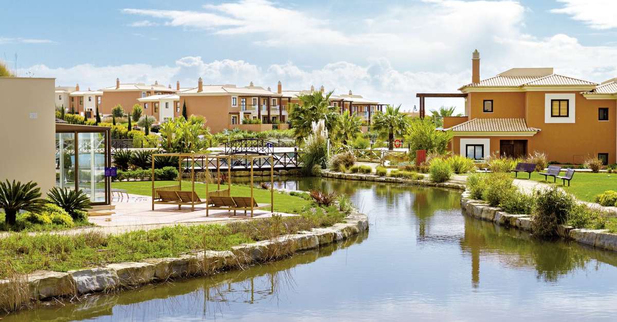 Een foto van de buitenkant van Monte Santo Resort