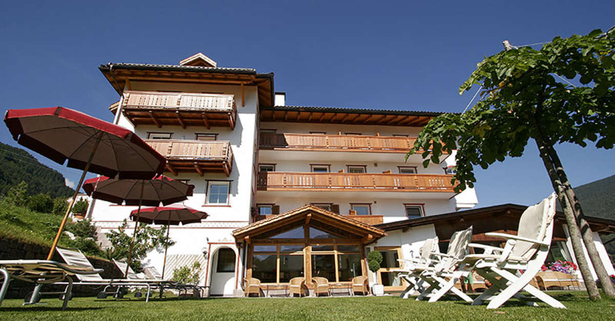 Een foto van de buitenkant van Rainell Dolomites Retreat
