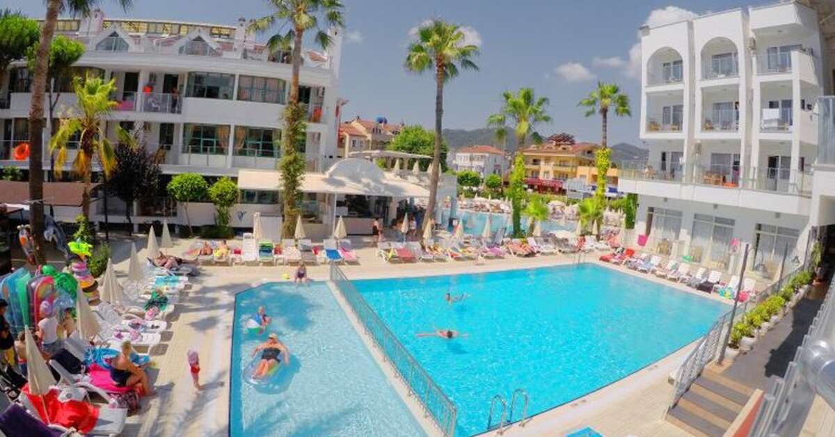 Een foto van het zwembad bij Club Atrium Marmaris