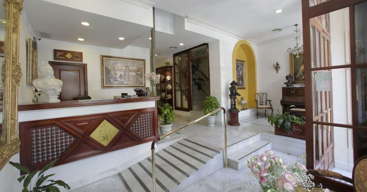 Een foto van Basic Hotel Puerta de Sevilla