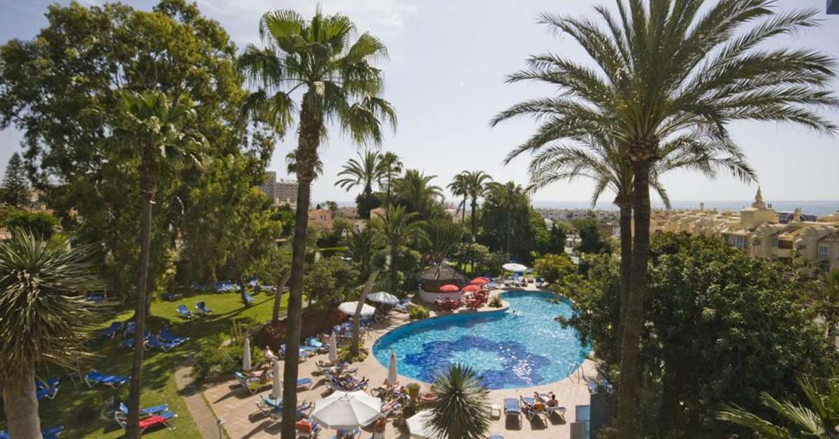 Een foto van het zwembad bij Hotel Palmasol