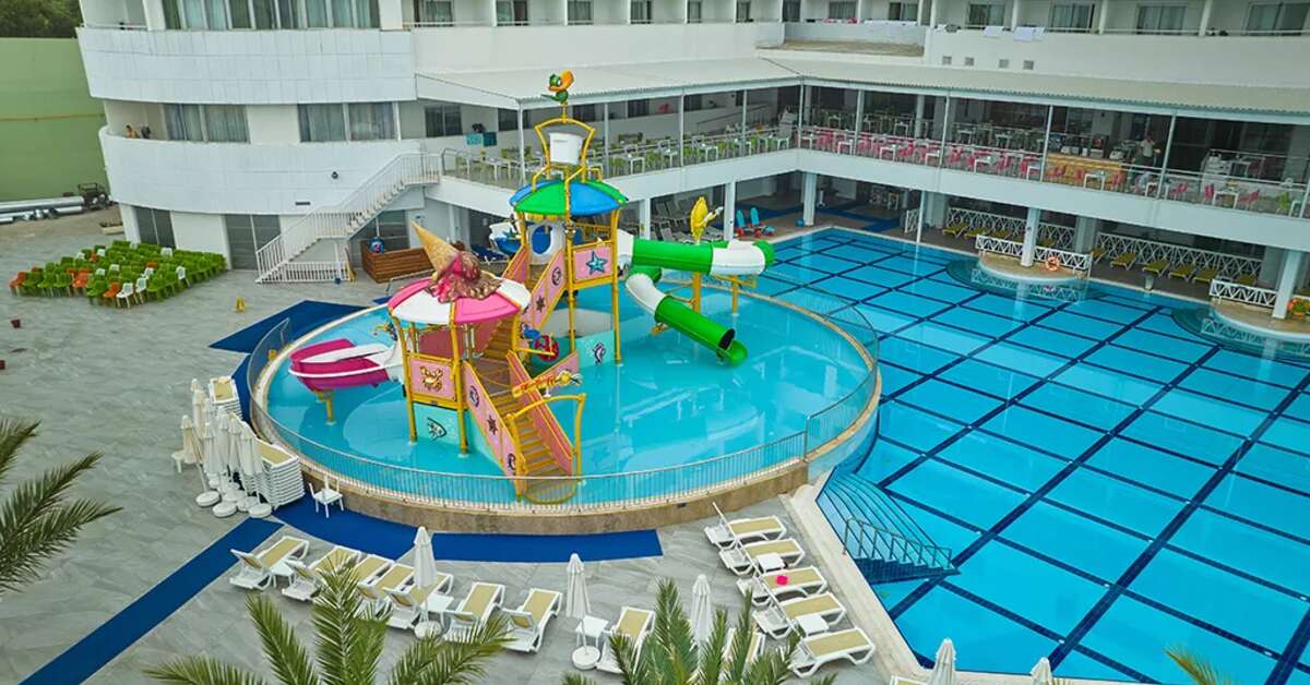 Een foto van het zwembad bij Orange County Resort Hotel Alanya