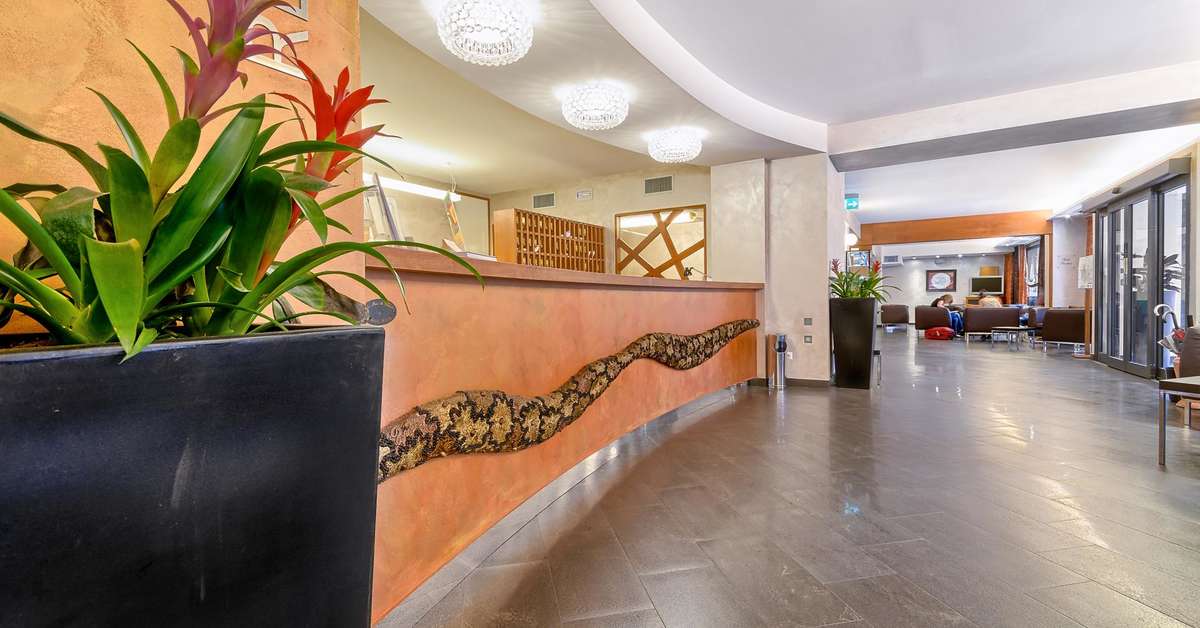 Een foto van het interieur van Hotel Monte Rosa