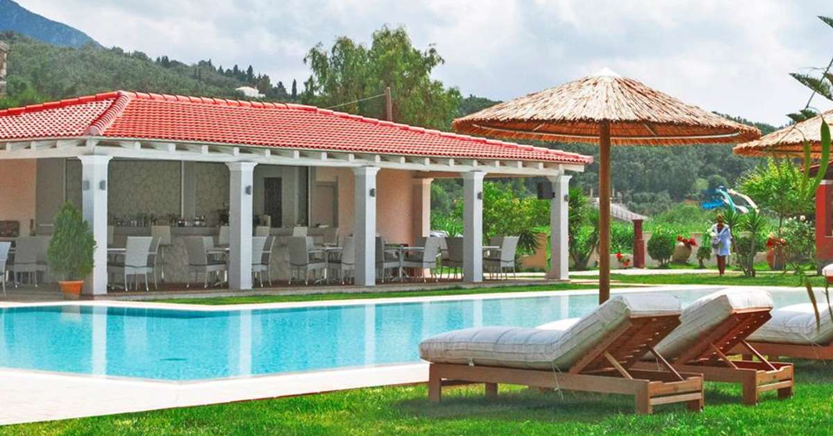 Een foto van het zwembad bij Appartementen Ionian Blue