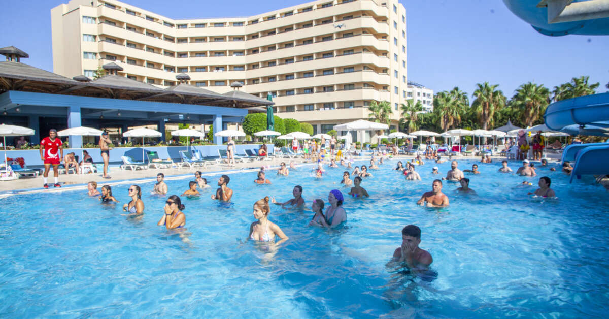 Een foto van het zwembad bij Özkaymak Select Resort Hotel