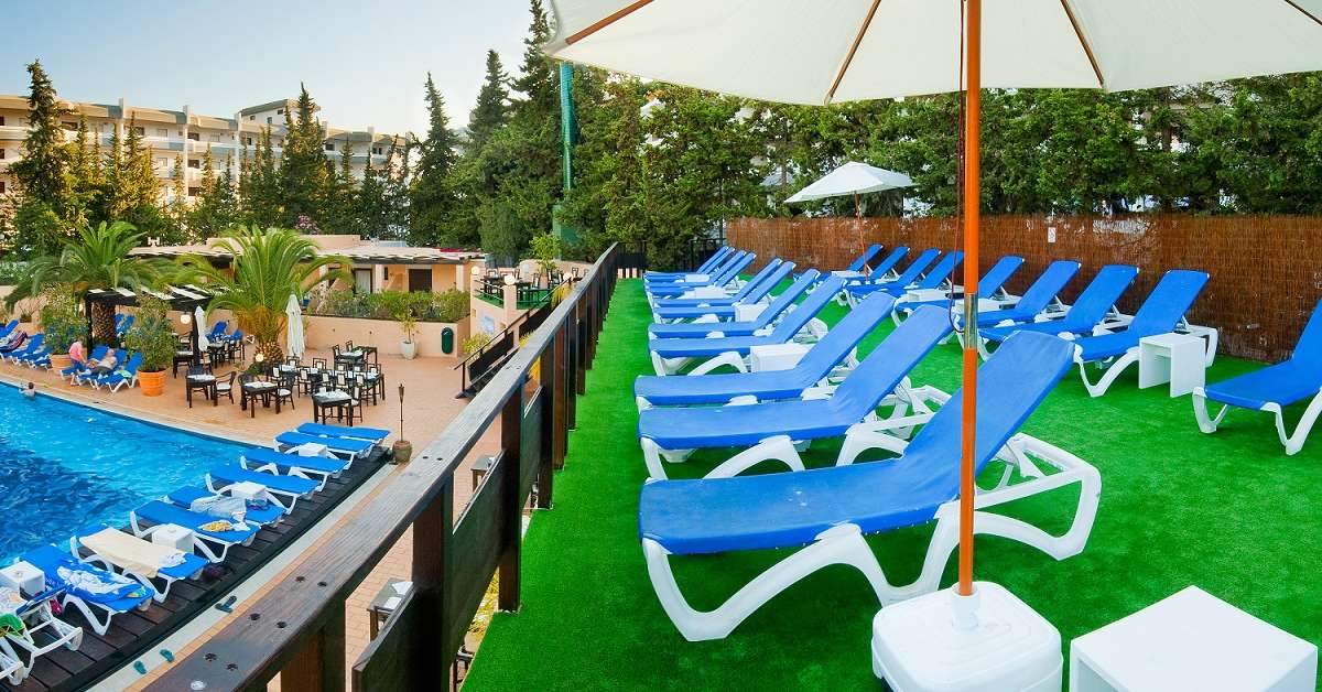 Een foto van het zwembad bij Hotel Balaia Mar