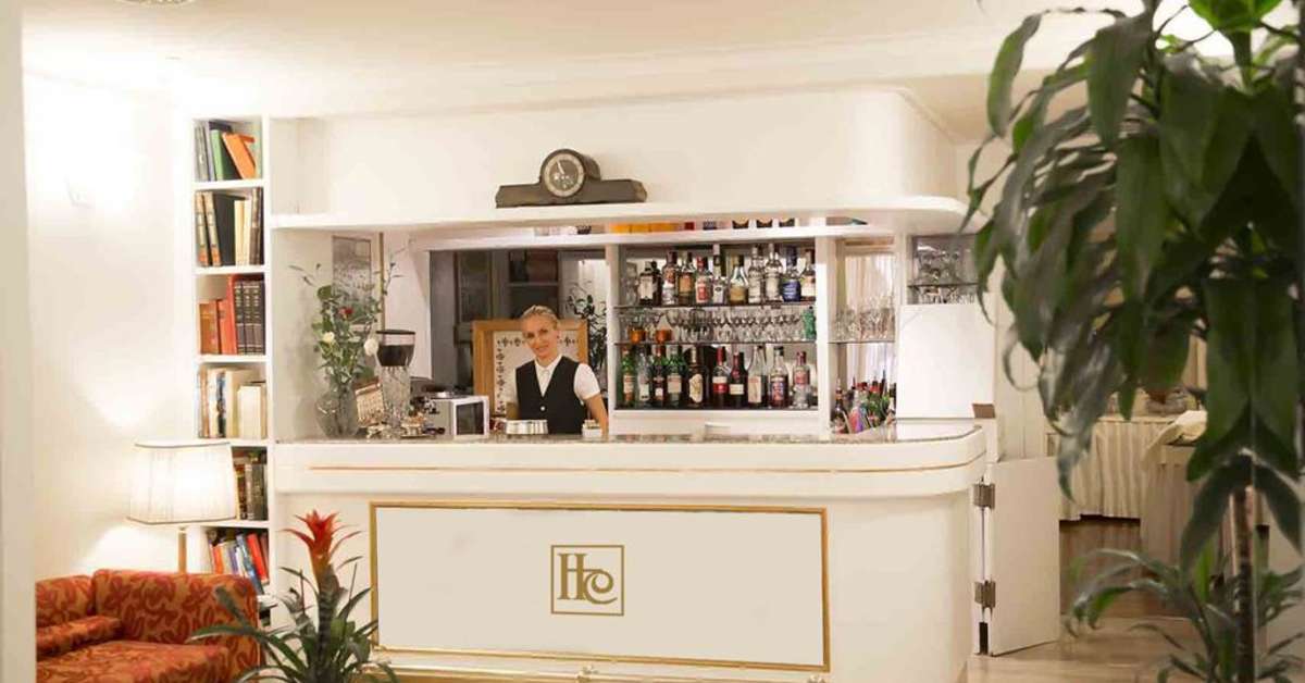 Een foto van het interieur van Hotel Cecil Rome