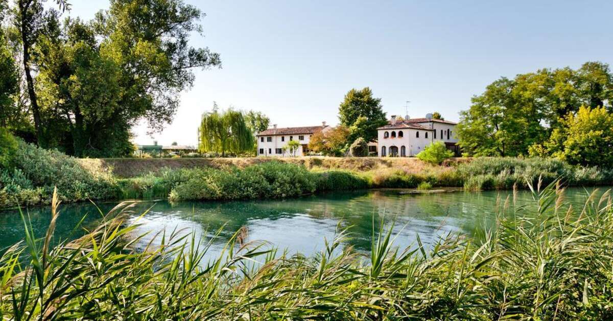 Een foto van de buitenkant van Borgo Ca' Dei Sospiri