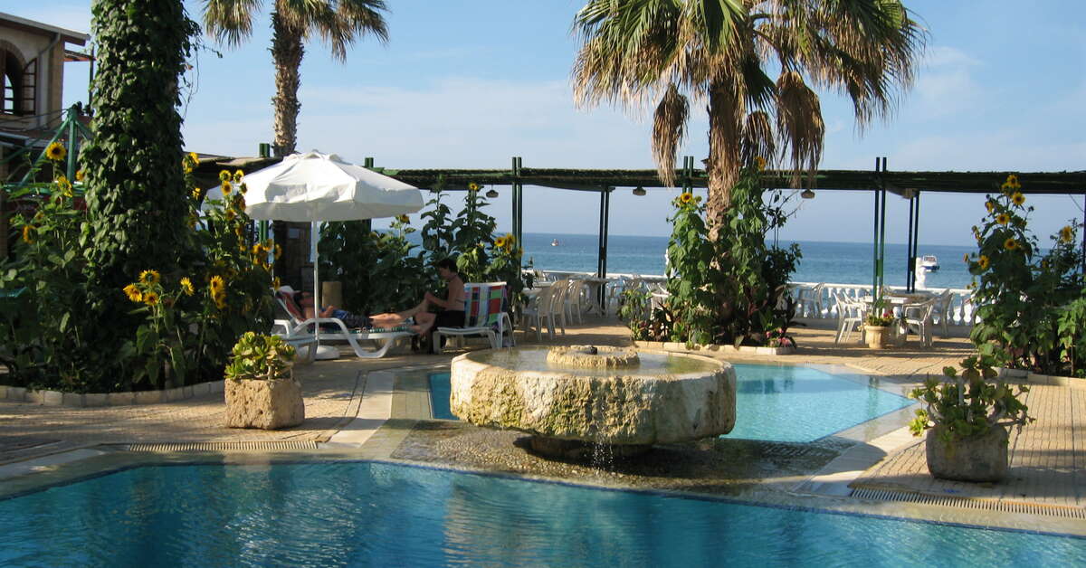 Ein Foto vom Pool im Topset Hotel