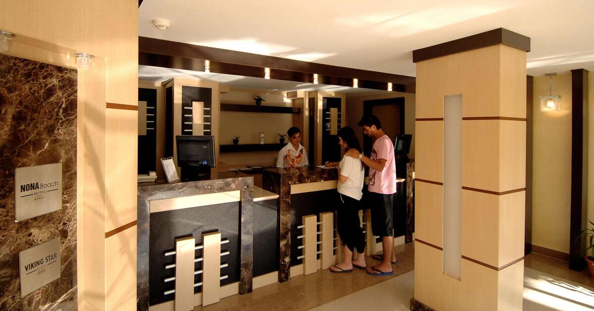 Een foto van het interieur van Viking Nona Beach Hotel