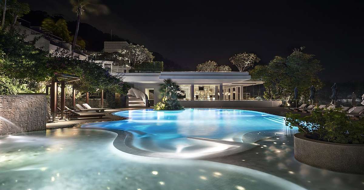 Een foto van een overzicht van The Nai Harn Phuket