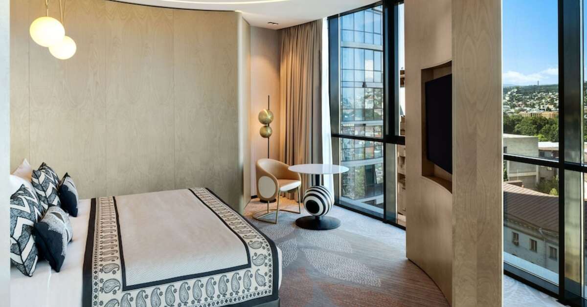Een foto van Paragraph Freedom Square a Luxury Collection Hotel