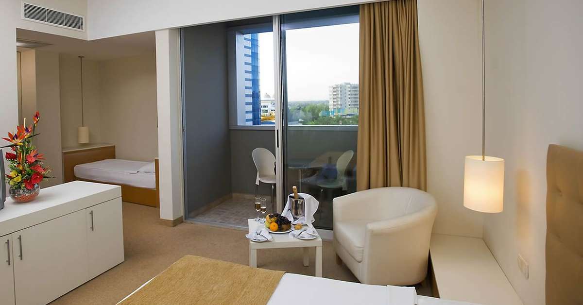 Een foto van Crystal Centro Pearl Collection