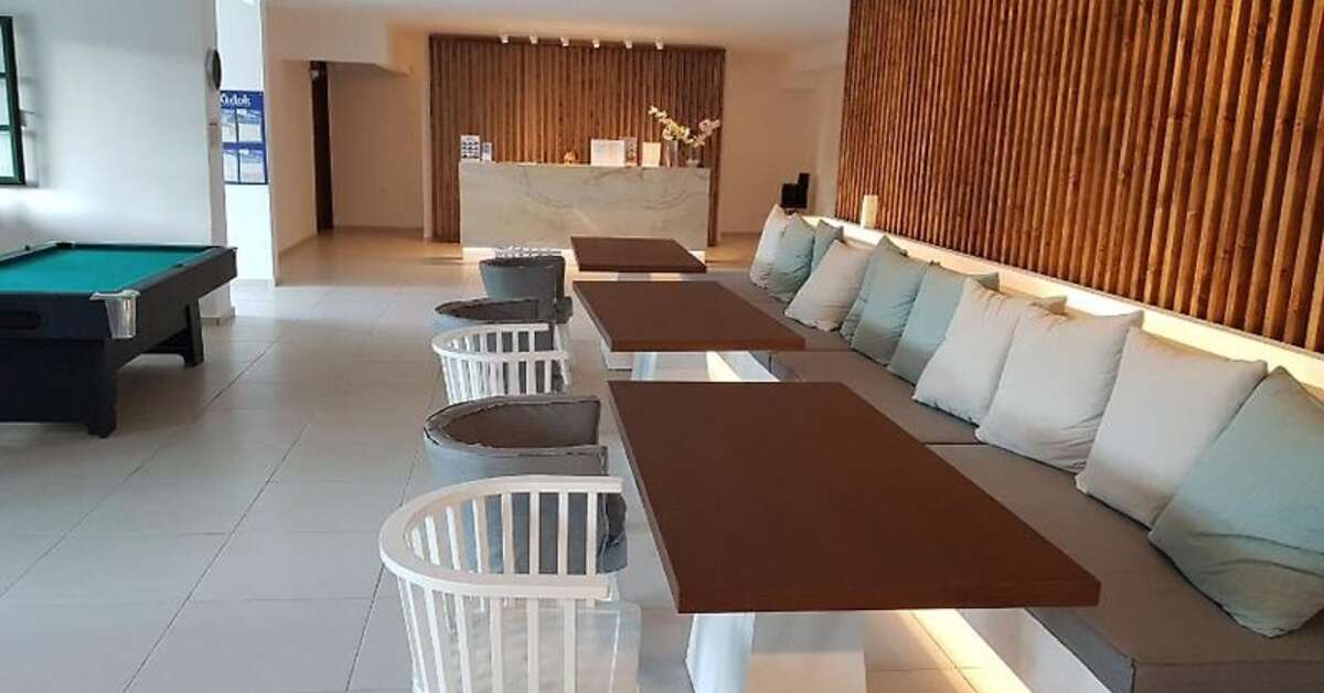 Ein Foto vom Innenbereich im Corfu Aquamarine Hotel