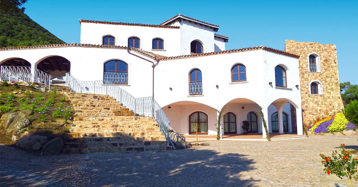 Een foto van de buitenkant van Agriturismo Su Vrau